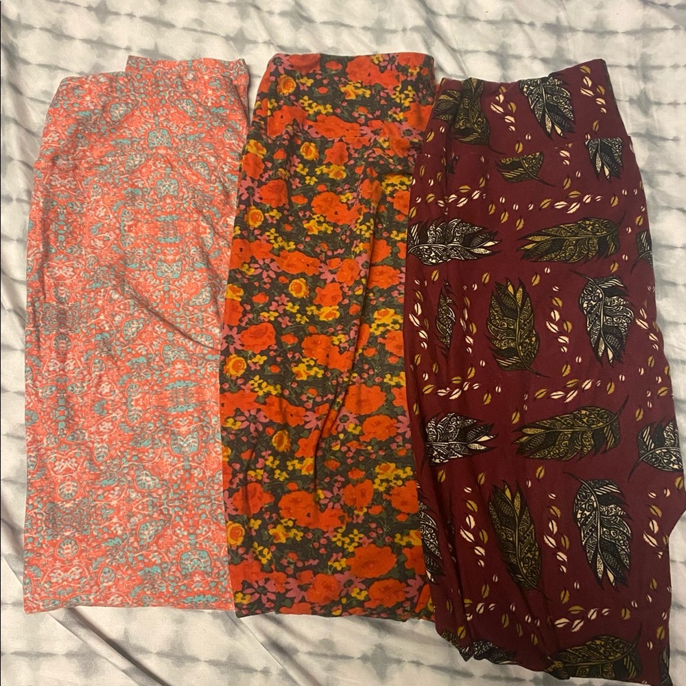 lot of 3 lularoe leggings